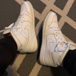 Nike air Jordan 1’s high tops